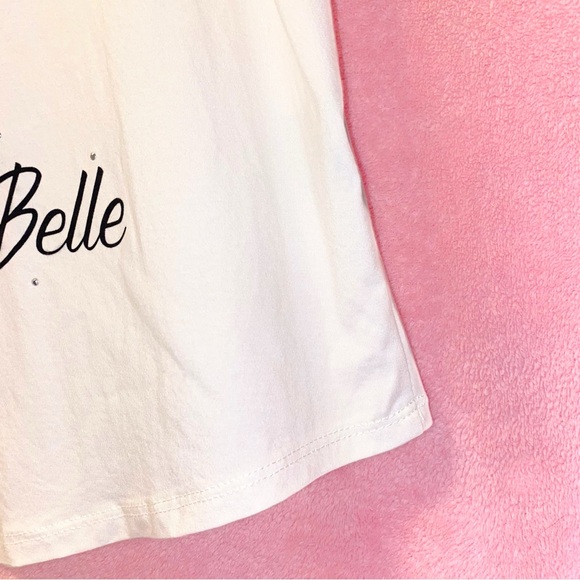 More Love & Lace White Top Curly Hair Red Lipstick Fierce Model Medium Black Red - Picture 5 of 8